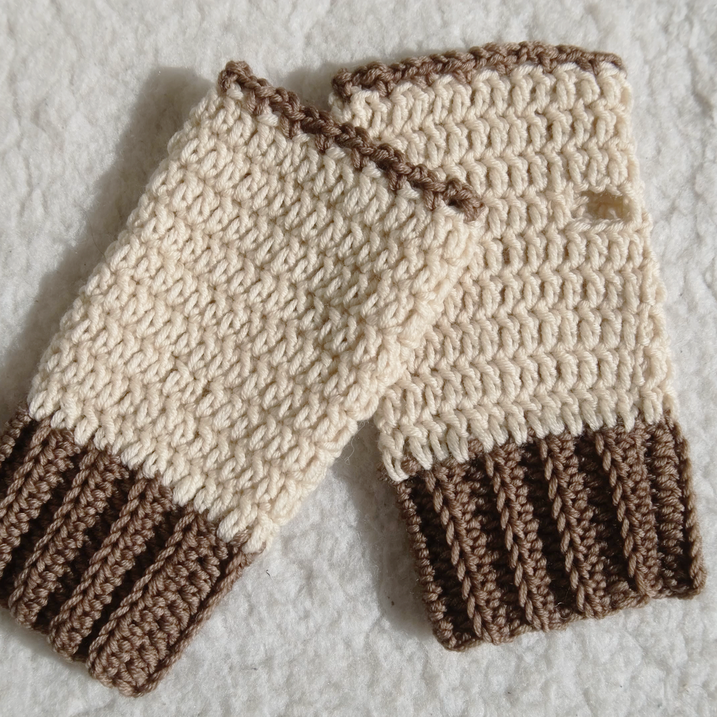 essential hand warmers - crochet pattern pdf & video guide