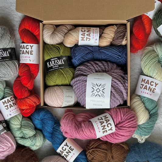 mystery yarn bundle (included hand dyed yarn)