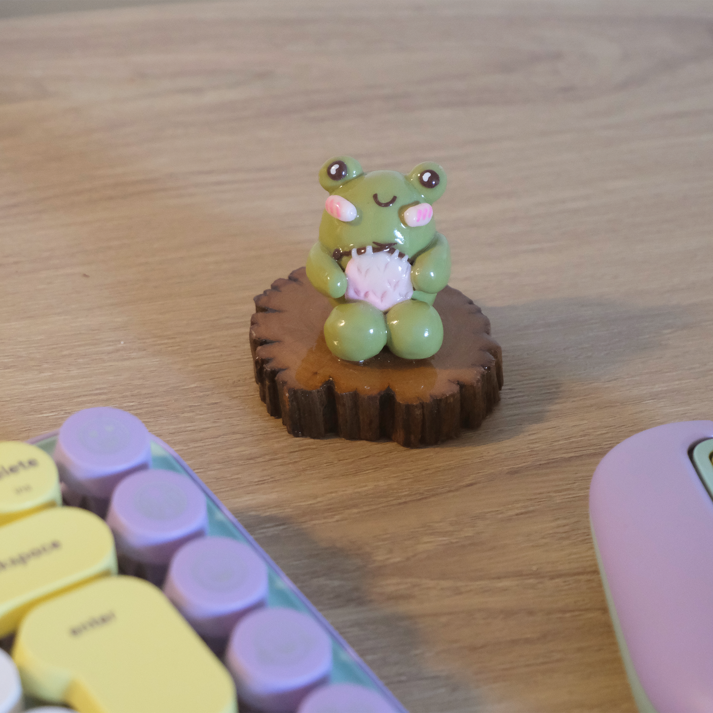 Tod Frog Desk Buddy